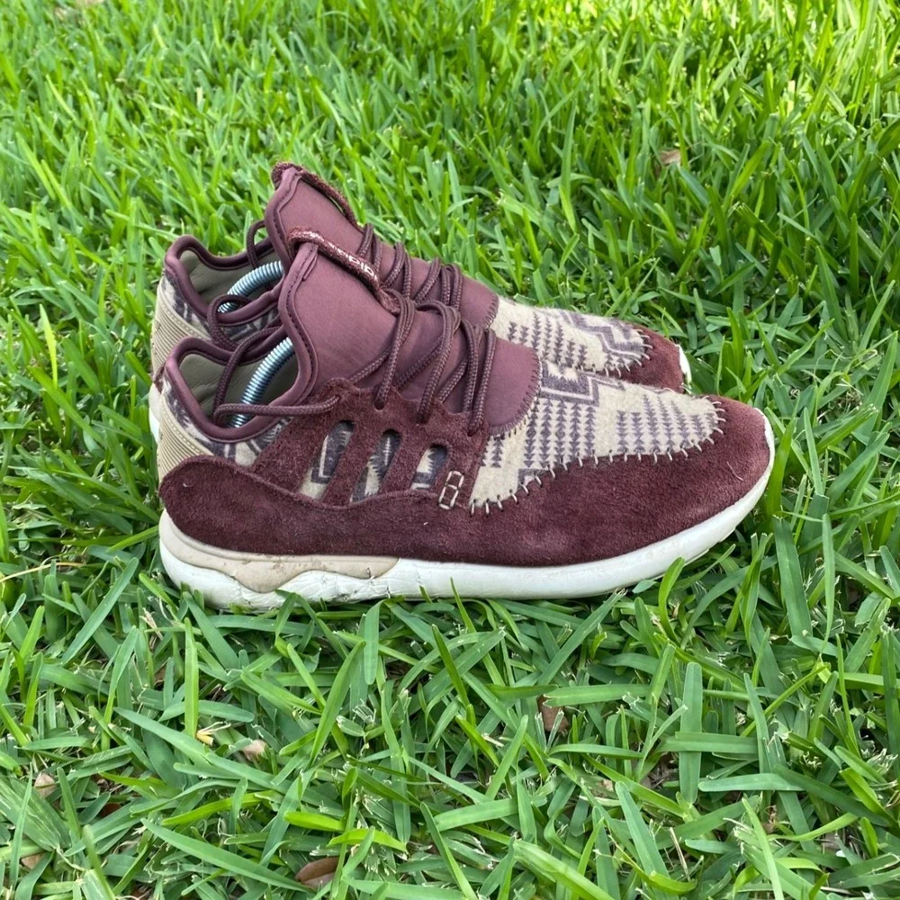 adidas tubular runner